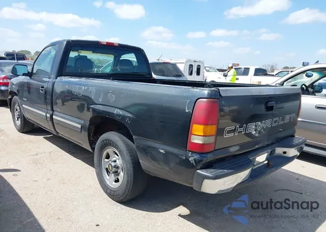 2000 Chevrolet Silverado 1500 из США, поврежденный, VIN 1GCEC14W8YE235570
